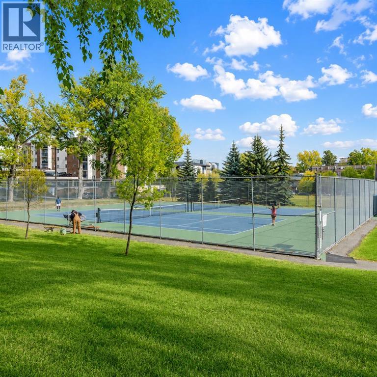 11, 2407 17 Street SW, Calgary, Alberta  T2T 4M9 - Photo 3 - A2321401