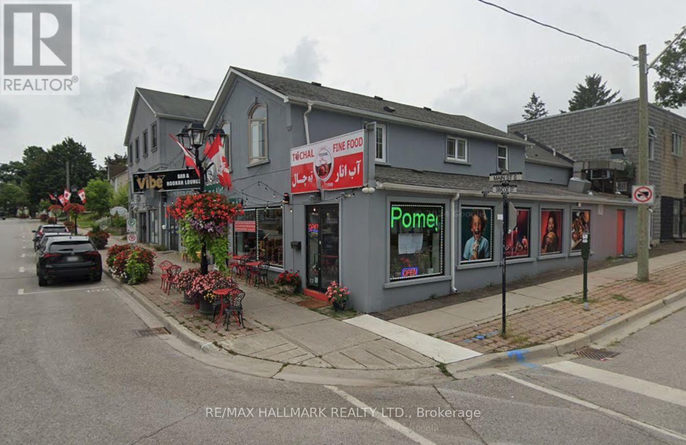 30-32 MAIN STREET S, Newmarket, Ontario