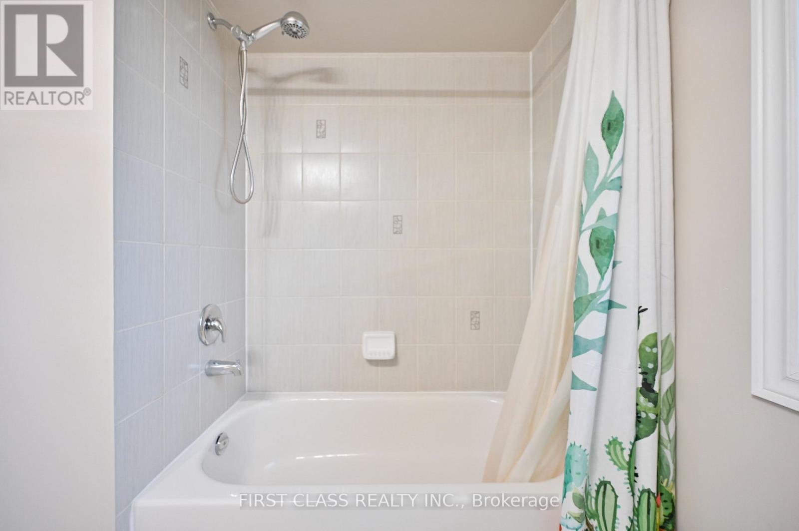 17 Chao Crescent, Richmond Hill, Ontario  L4E 0P4 - Photo 26 - N13455058