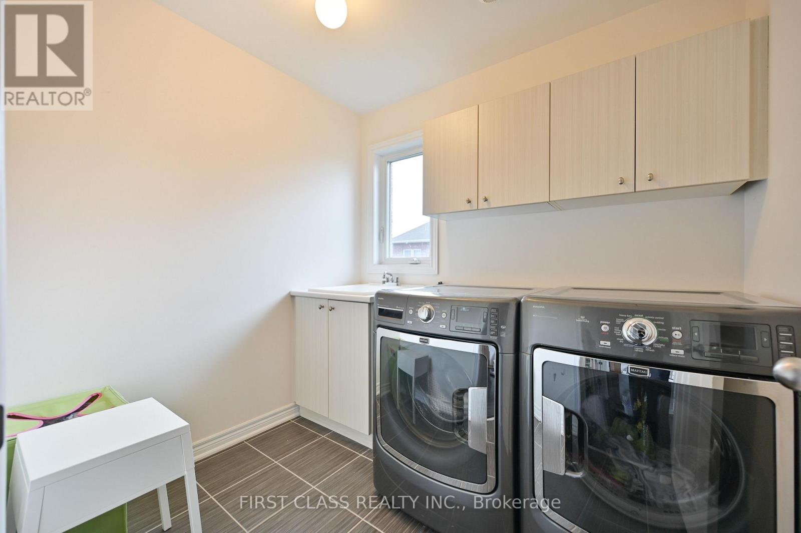 17 Chao Crescent, Richmond Hill, Ontario  L4E 0P4 - Photo 27 - N13455058