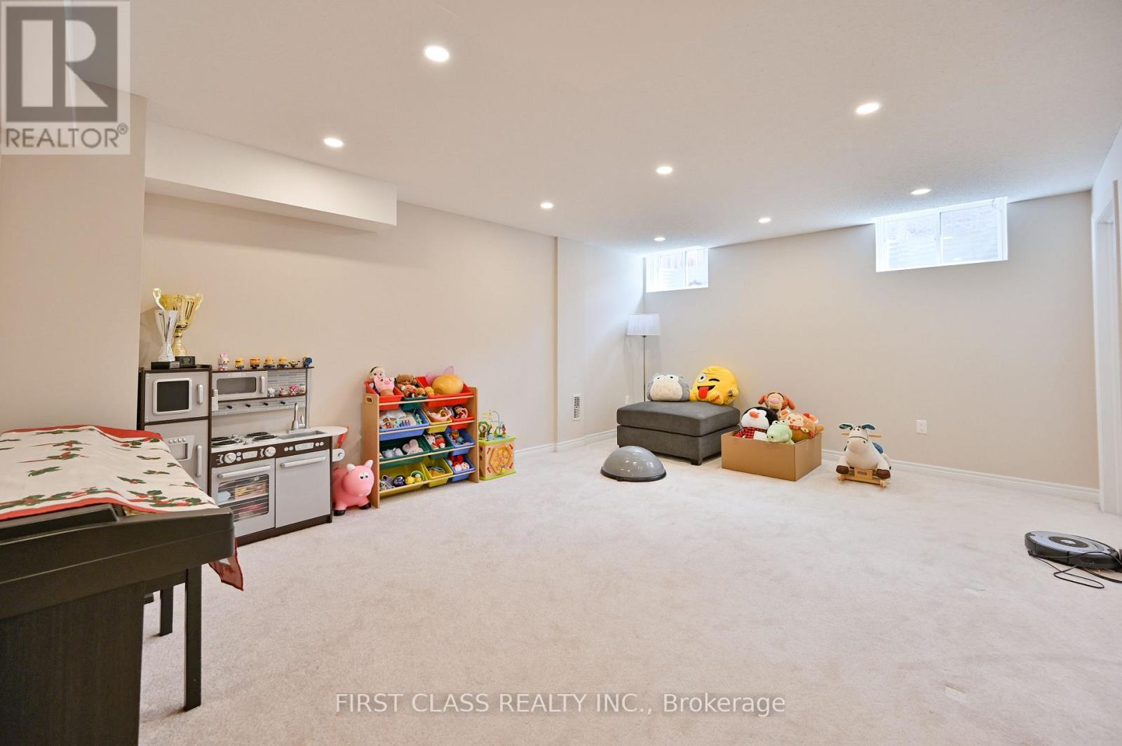 17 Chao Crescent, Richmond Hill, Ontario  L4E 0P4 - Photo 28 - N13455058