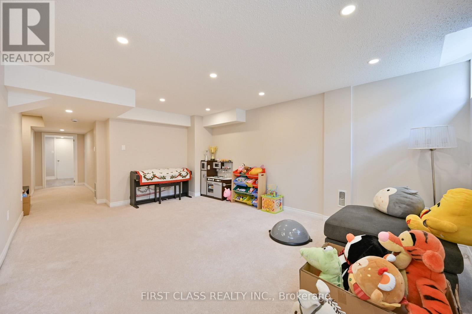 17 Chao Crescent, Richmond Hill, Ontario  L4E 0P4 - Photo 29 - N13455058