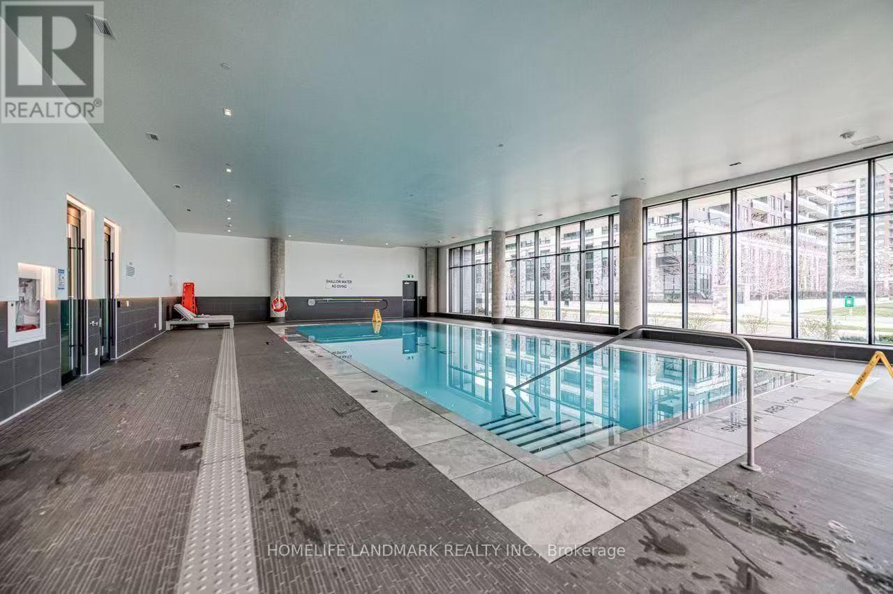 18 Water Walk Drive, Markham, Ontario  L3R 6L5 - Photo 6 - N13455174