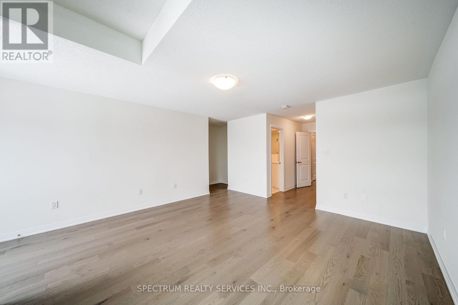 132 Adario Crescent, Vaughan, Ontario L4H 4P7 - Photo 23 - N13455234