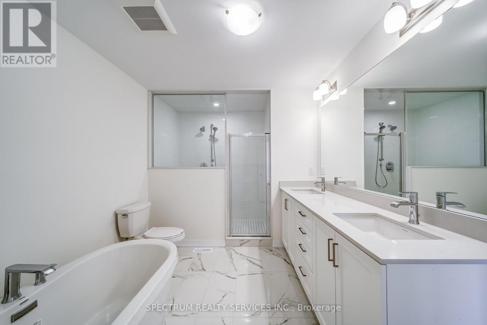 132 Adario Crescent, Vaughan, Ontario L4H 4P7 - Photo 26 - N13455234