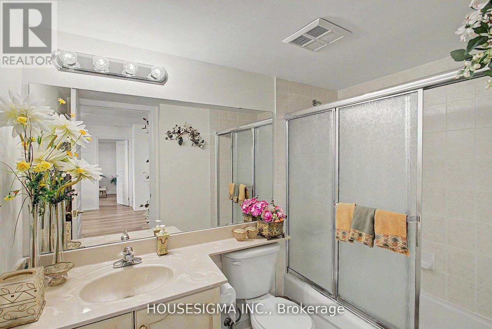 711 - 9 Northern Heights Drive, Richmond Hill, Ontario L4B 4M5 - Photo 13 - N13455248