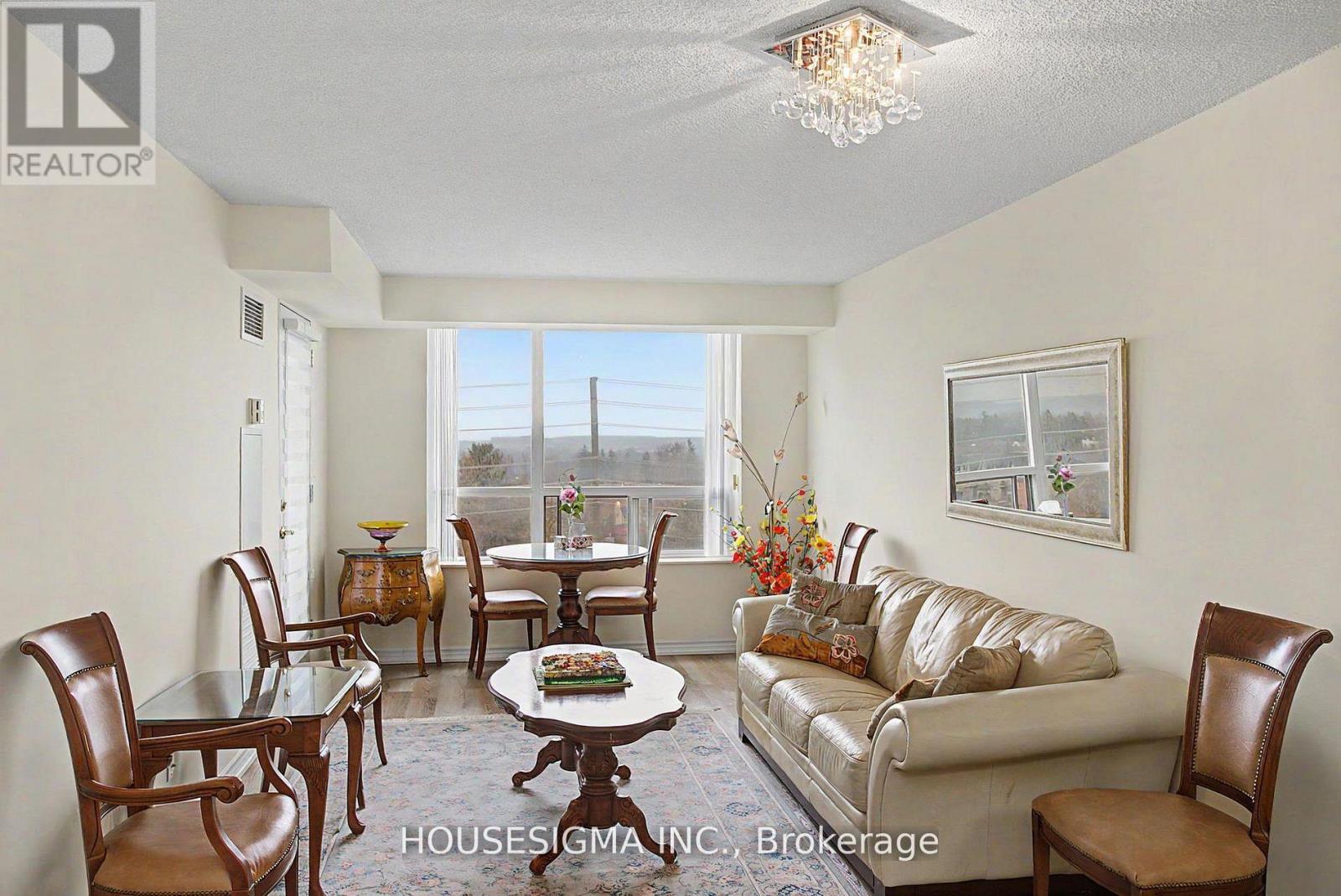 711 - 9 Northern Heights Drive, Richmond Hill, Ontario L4B 4M5 - Photo 4 - N13455248