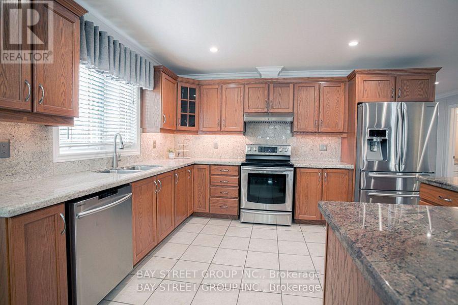 722a Lake Drive S, Georgina, Ontario  L4P 1V1 - Photo 19 - N13455288