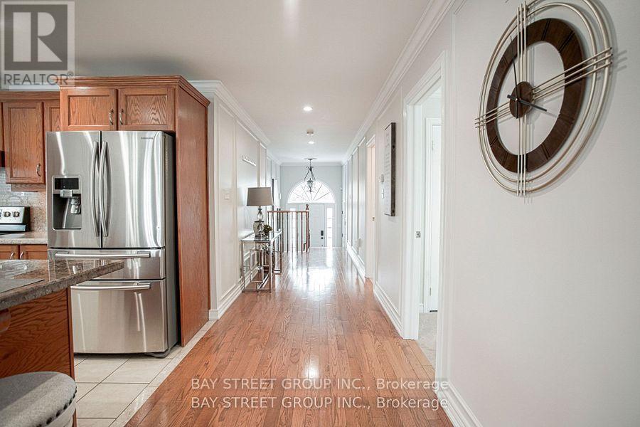 722a Lake Drive S, Georgina, Ontario  L4P 1V1 - Photo 21 - N13455288
