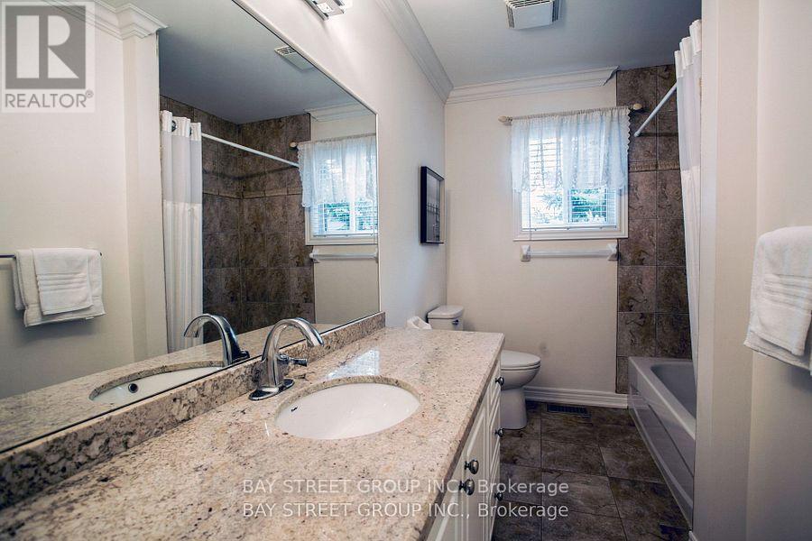 722a Lake Drive S, Georgina, Ontario  L4P 1V1 - Photo 22 - N13455288