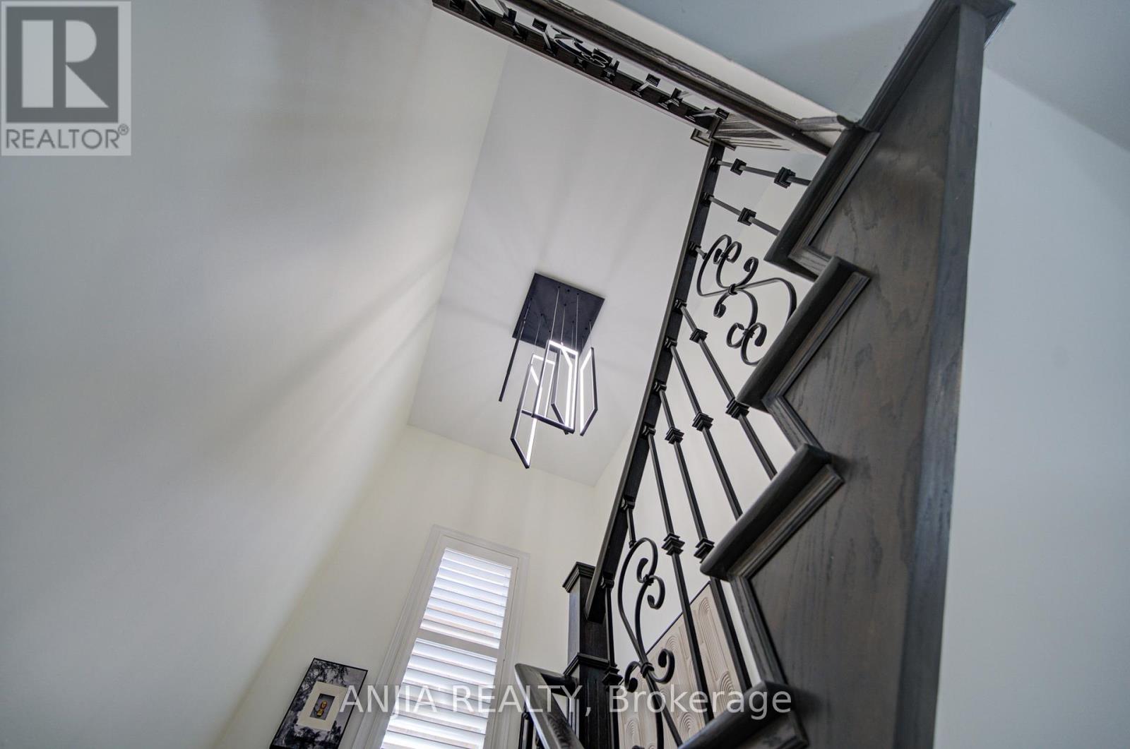 179 Edward Jeffreys Avenue, Markham, Ontario  L6E 2A4 - Photo 15 - N13455302