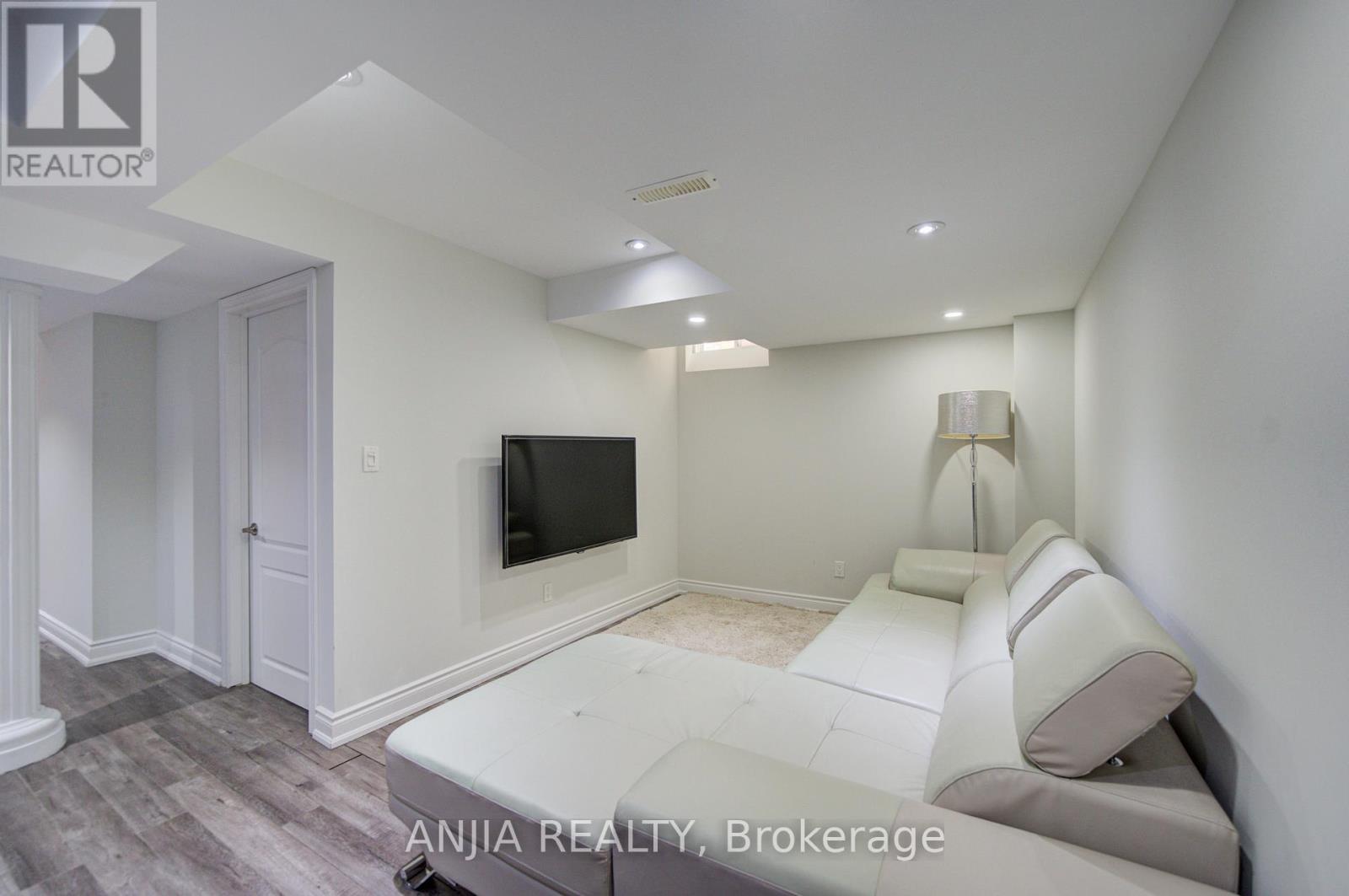 179 Edward Jeffreys Avenue, Markham, Ontario  L6E 2A4 - Photo 44 - N13455302