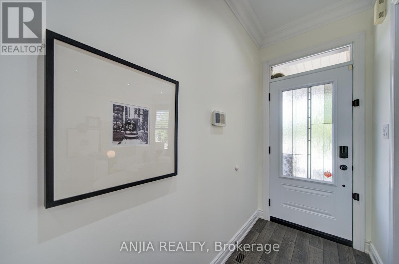 179 Edward Jeffreys Avenue, Markham, Ontario  L6E 2A4 - Photo 8 - N13455302