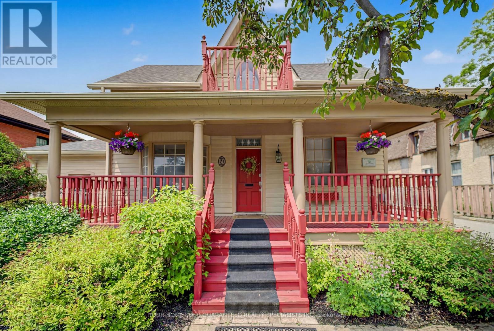50 Wellington Street E, Aurora, Ontario  L4G 1H5 - Photo 2 - N13455314