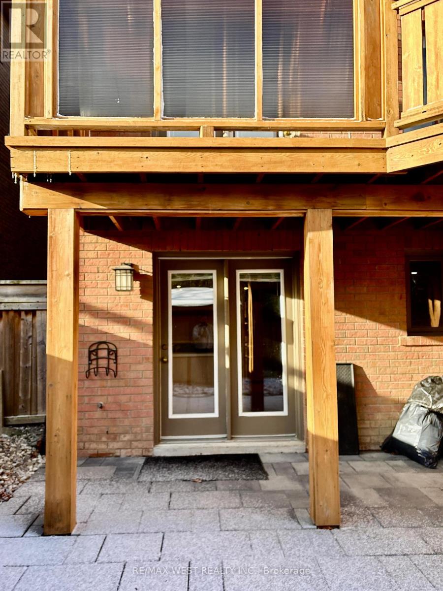 463 HEWITT CIRCLE, Newmarket, Ontario