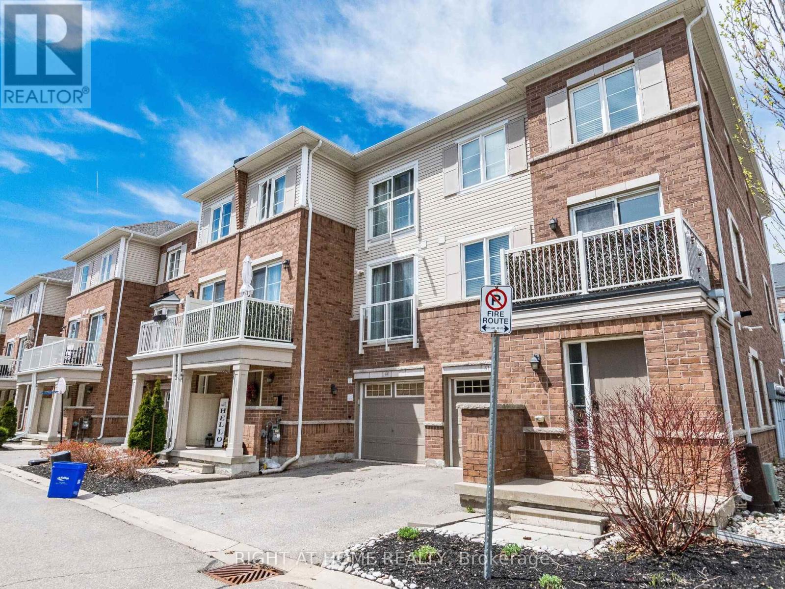 61 - 165 Hampshire Way, Milton, Ontario  L9T 8M7 - Photo 4 - W13455066