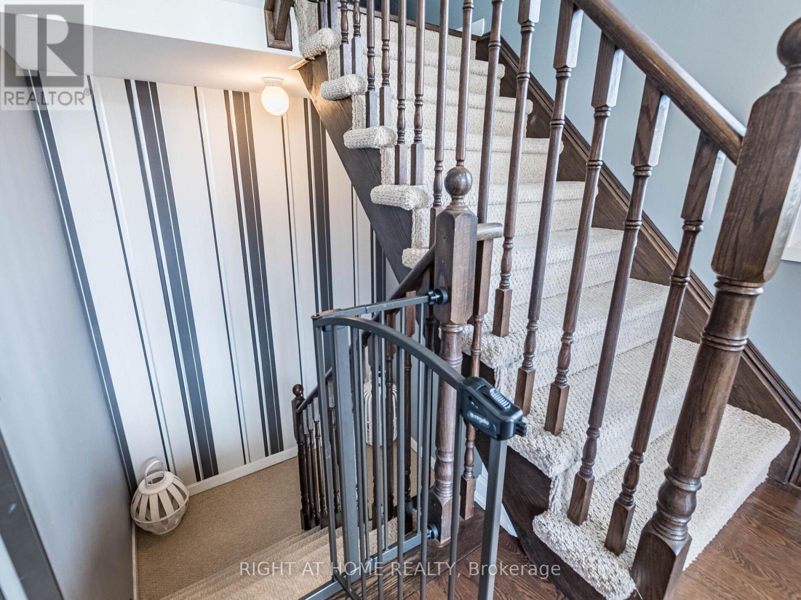 61 - 165 Hampshire Way, Milton, Ontario  L9T 8M7 - Photo 9 - W13455066