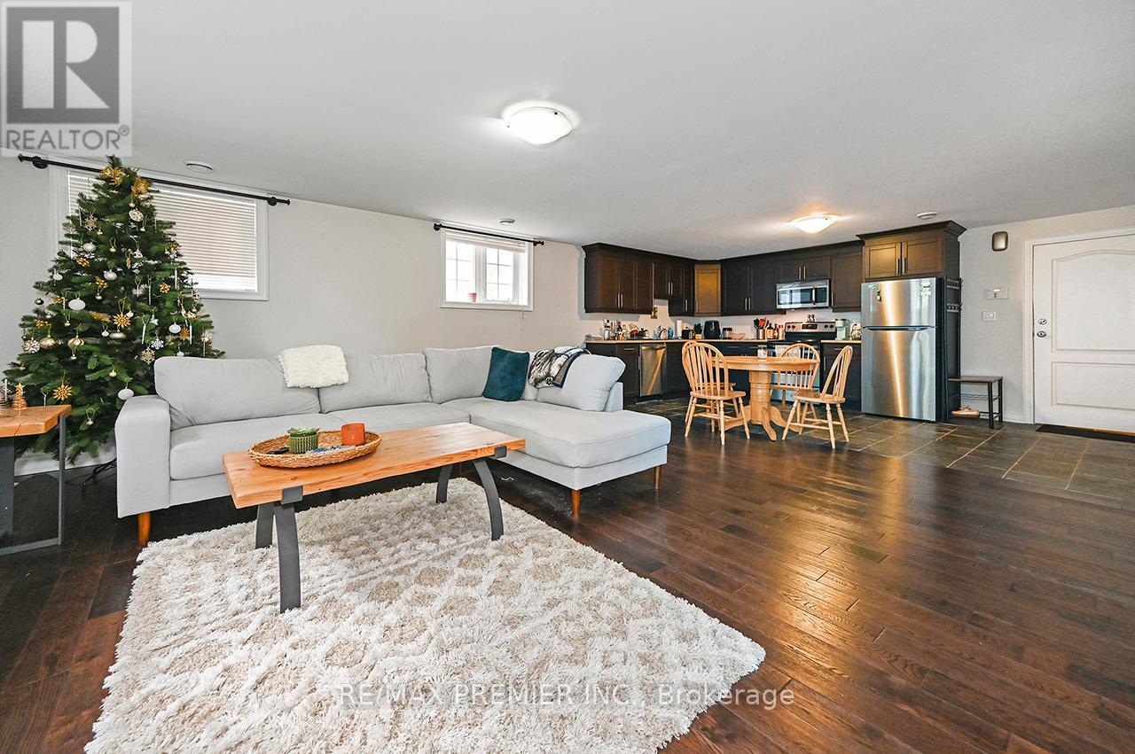Bsmt - 916 Scarlett Road, Toronto, Ontario  M9P 2V4 - Photo 11 - W13455186