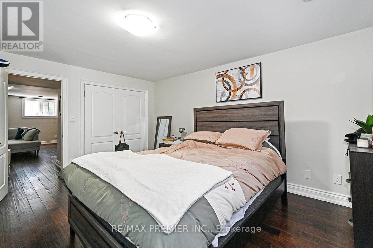 Bsmt - 916 Scarlett Road, Toronto, Ontario  M9P 2V4 - Photo 19 - W13455186