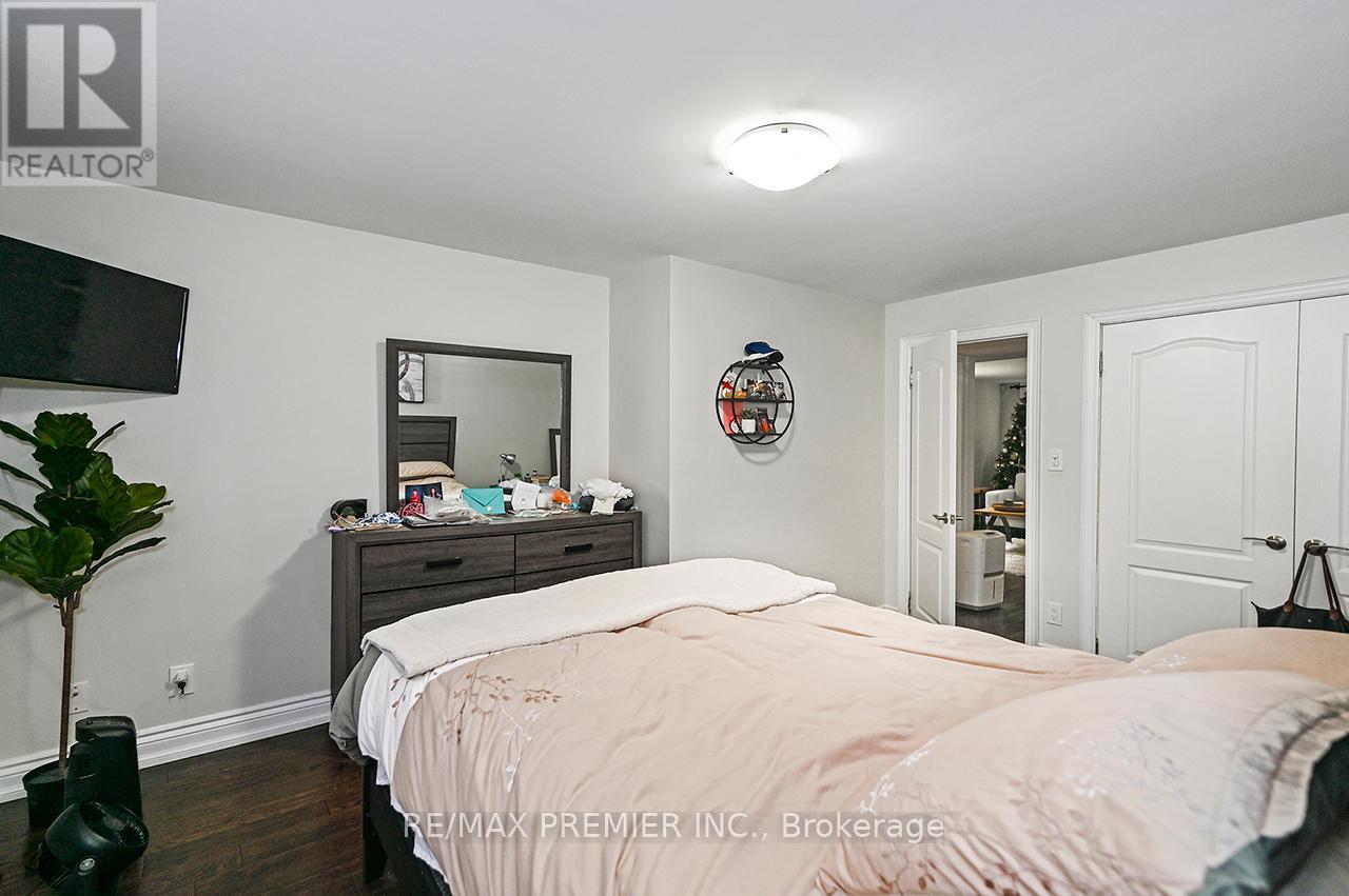 Bsmt - 916 Scarlett Road, Toronto, Ontario  M9P 2V4 - Photo 20 - W13455186