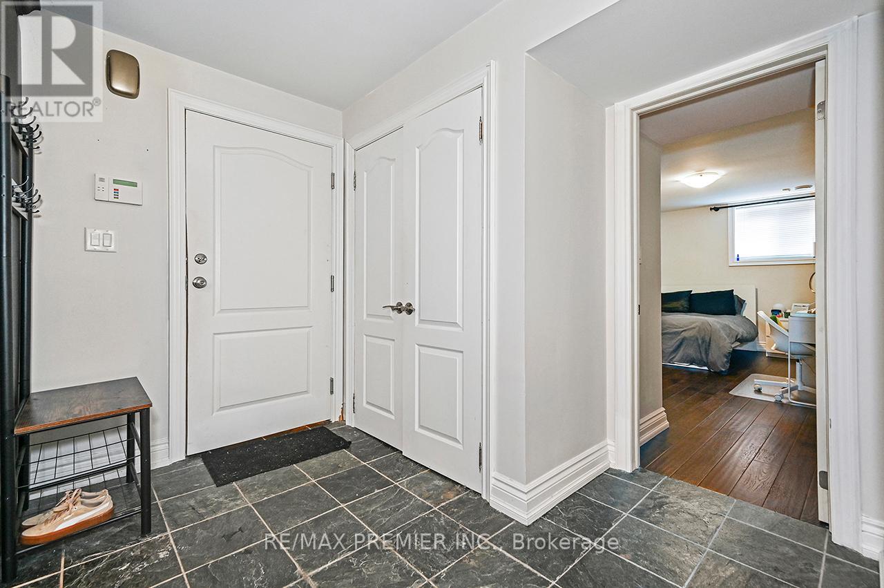 Bsmt - 916 Scarlett Road, Toronto, Ontario  M9P 2V4 - Photo 23 - W13455186