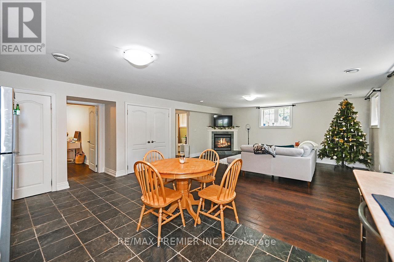 Bsmt - 916 Scarlett Road, Toronto, Ontario  M9P 2V4 - Photo 7 - W13455186