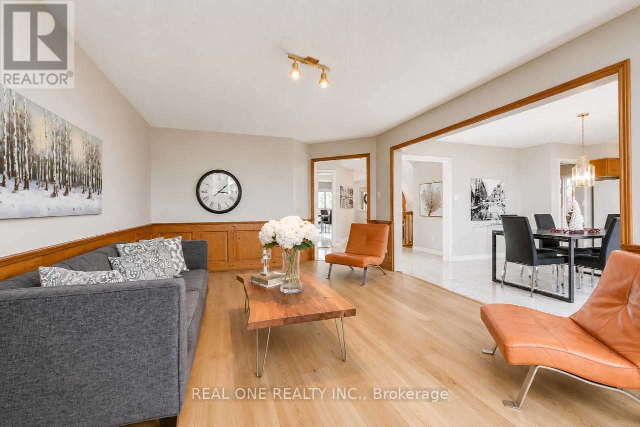 1443 Bayshire Drive, Oakville, Ontario  L6H 6E8 - Photo 12 - W13455220