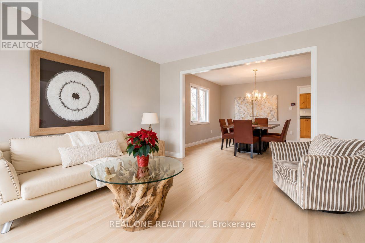 1443 Bayshire Drive, Oakville, Ontario  L6H 6E8 - Photo 8 - W13455220