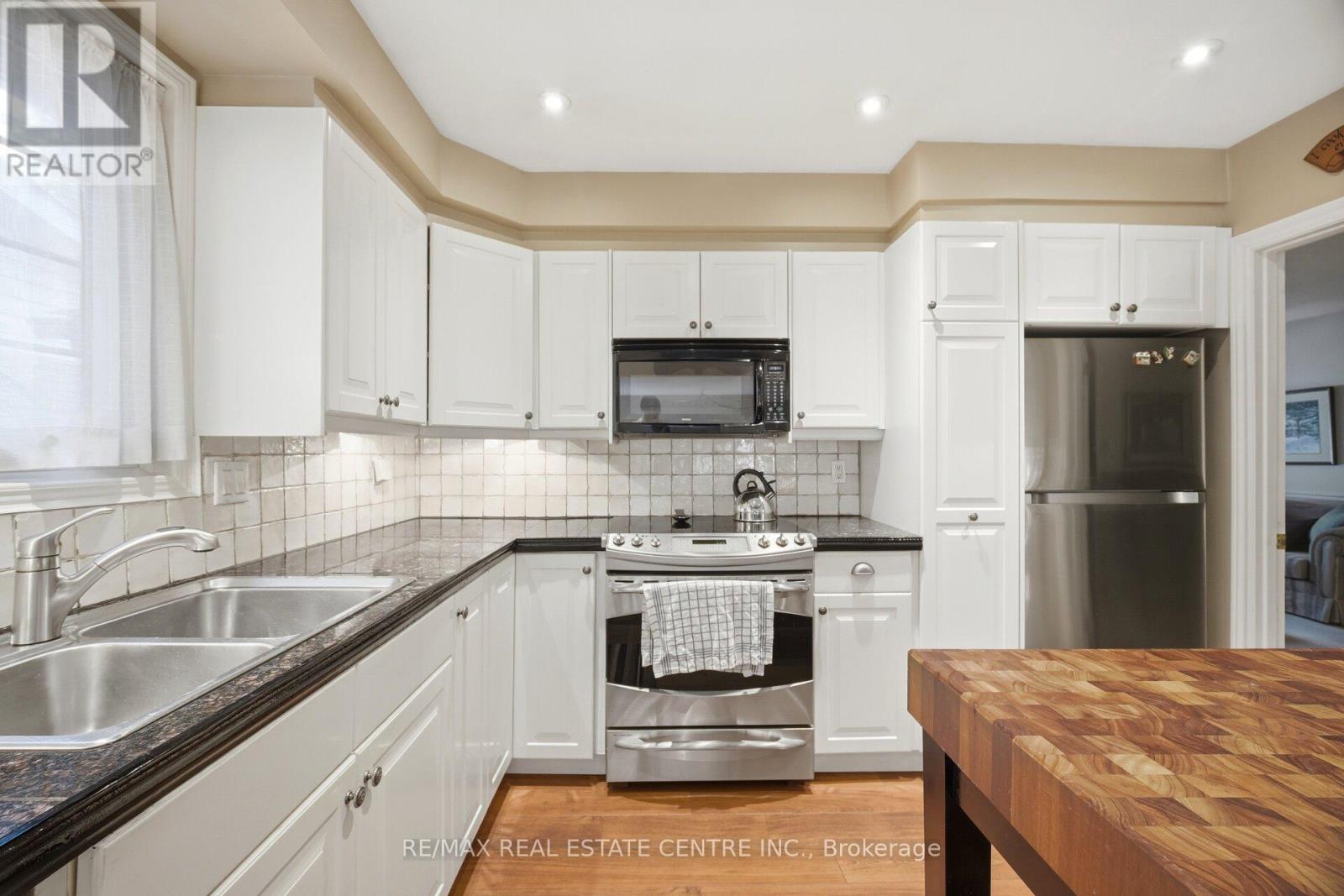 2800 Bucklepost Crescent, Mississauga, Ontario  L5N 1X5 - Photo 16 - W13455228