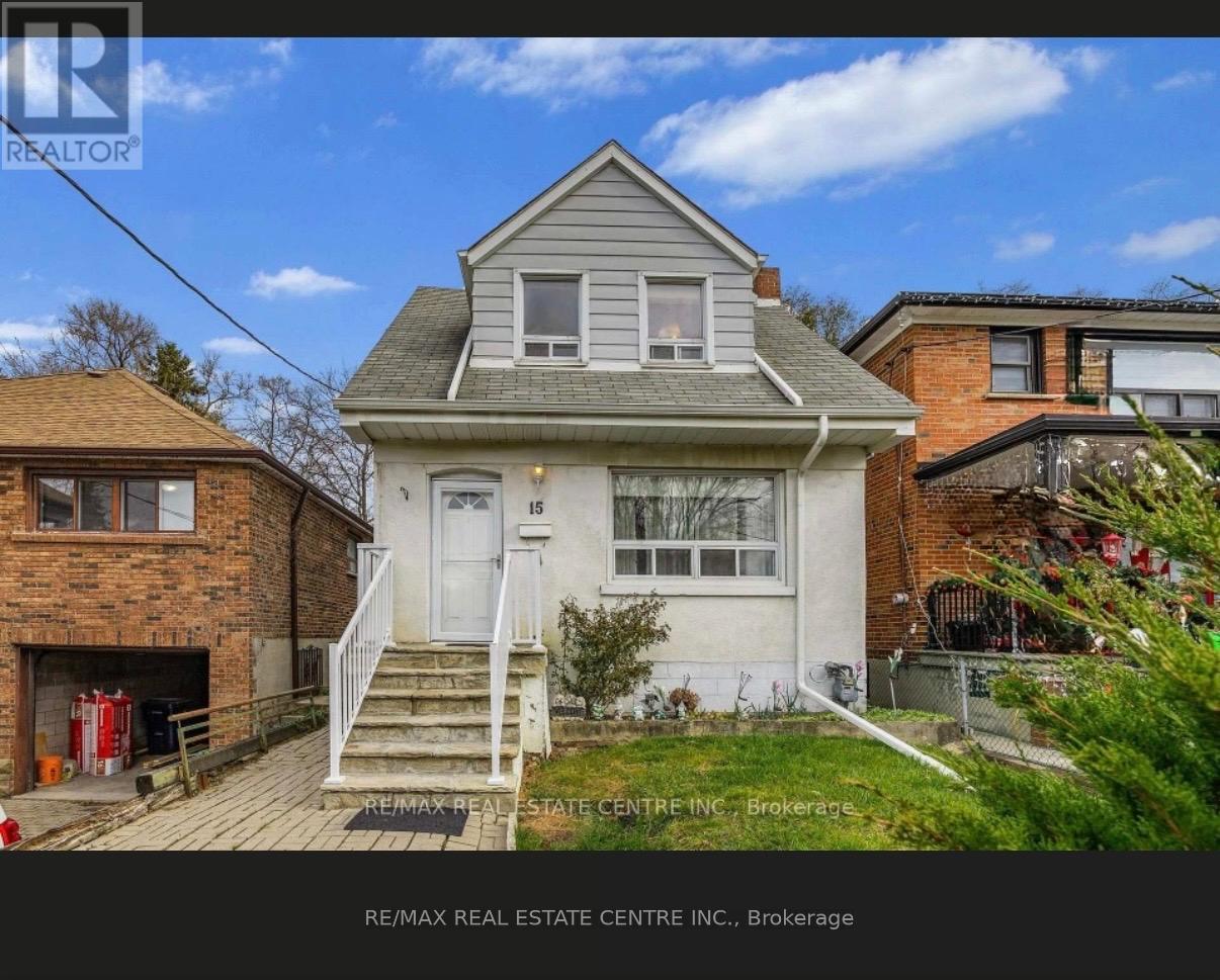 15 CLIFF STREET, Toronto, Ontario