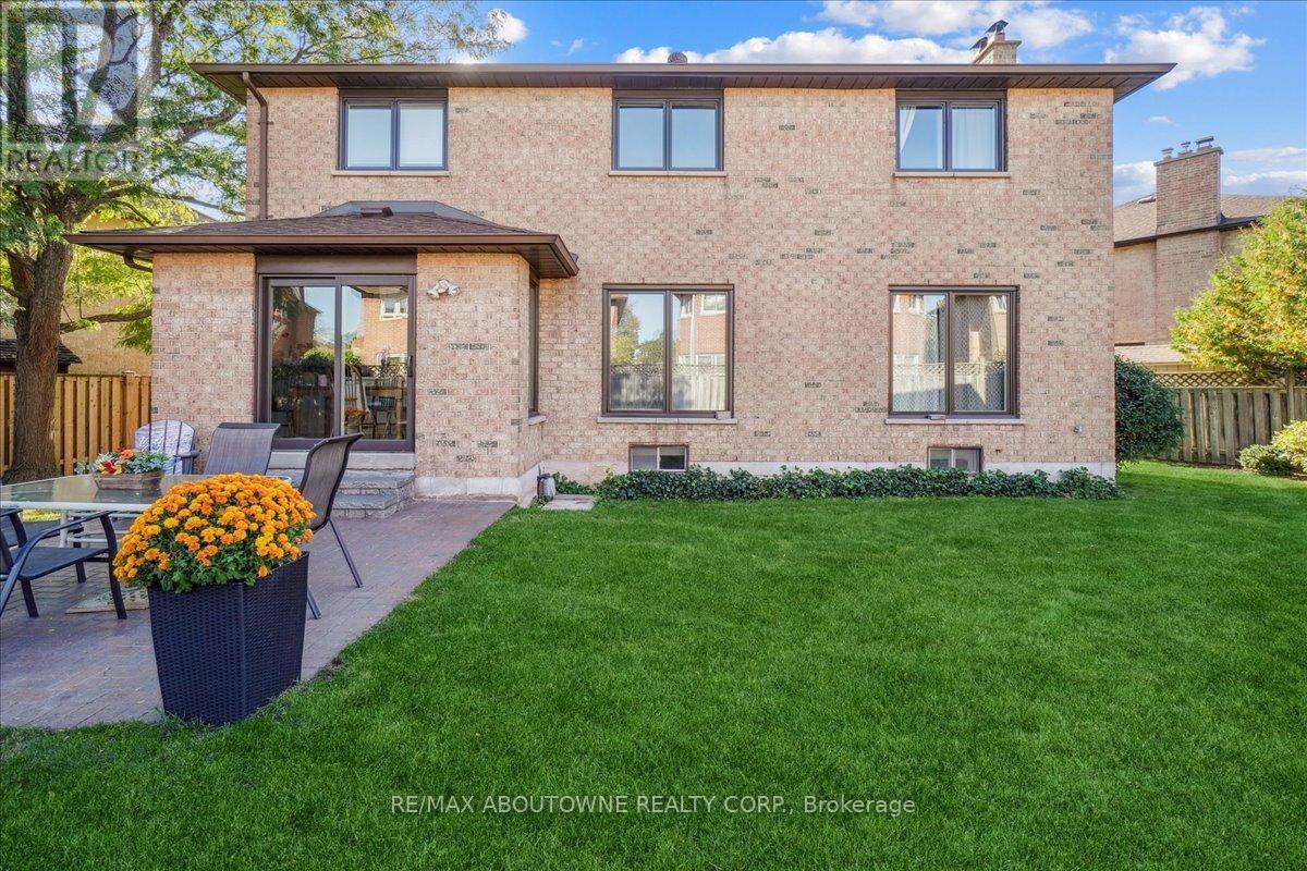281 Leacock Avenue, Oakville, Ontario  L6H 5J3 - Photo 44 - W13455268