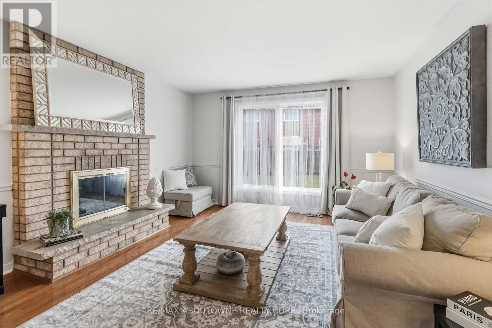 281 Leacock Avenue, Oakville, Ontario  L6H 5J3 - Photo 8 - W13455268