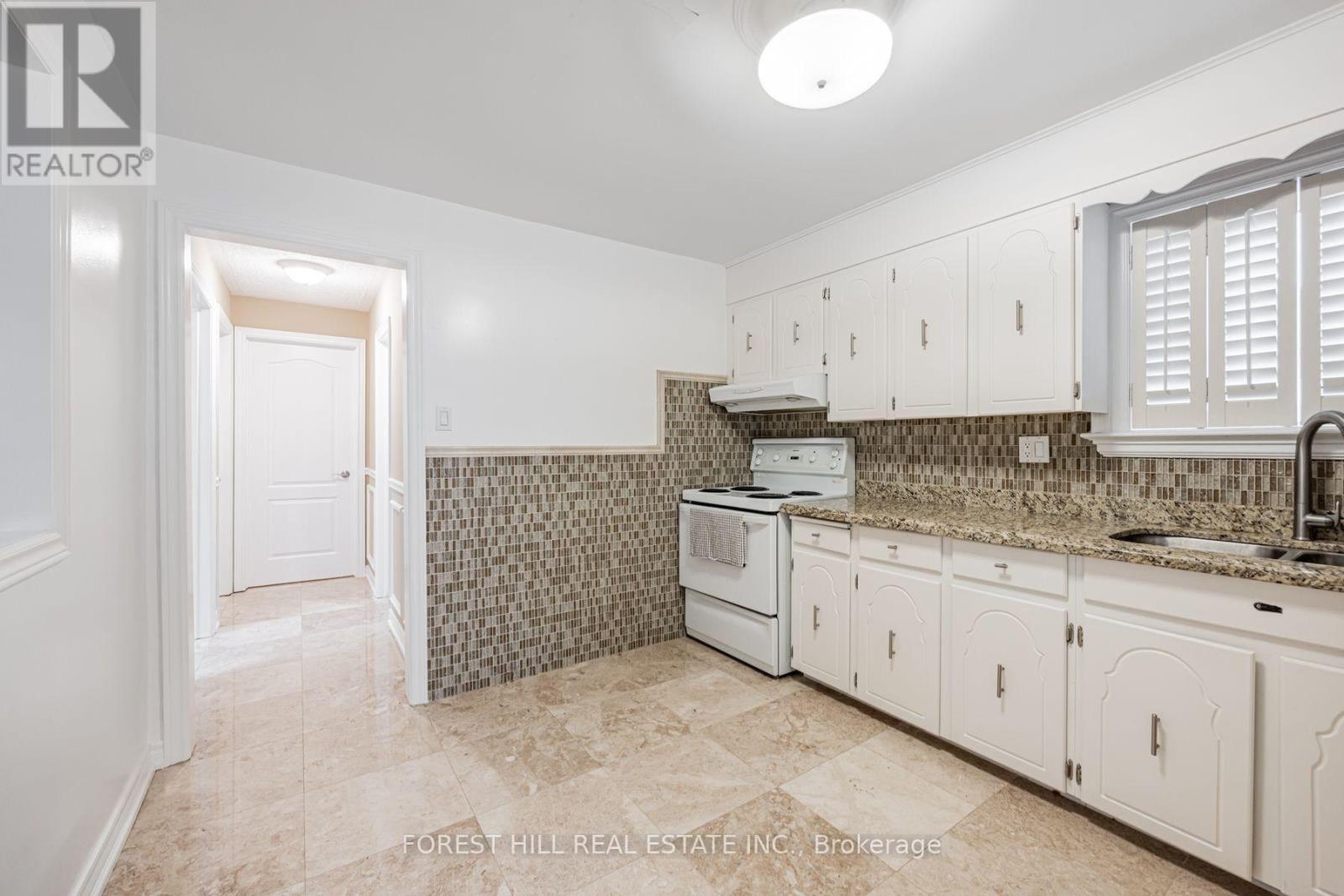 159 SPALDING ROAD Toronto (Downsview-Roding-CFB), ON M3K 1K3