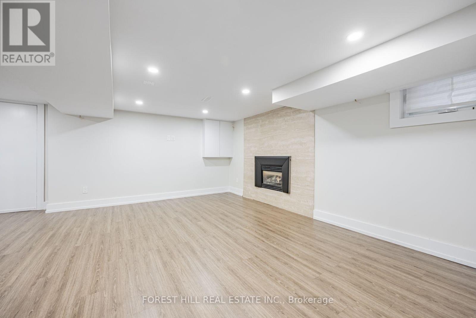 159 SPALDING ROAD Toronto (Downsview-Roding-CFB), ON M3K 1K3