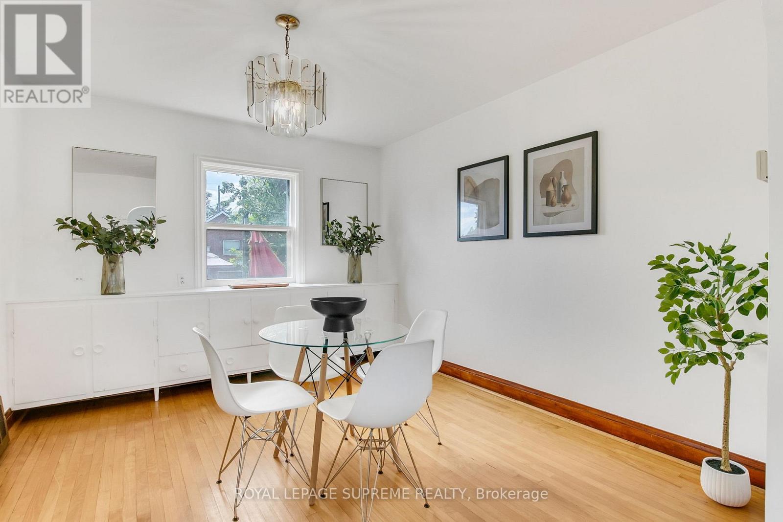 44 Yarrow Road, Toronto, Ontario  M6M 4E3 - Photo 14 - W13455360
