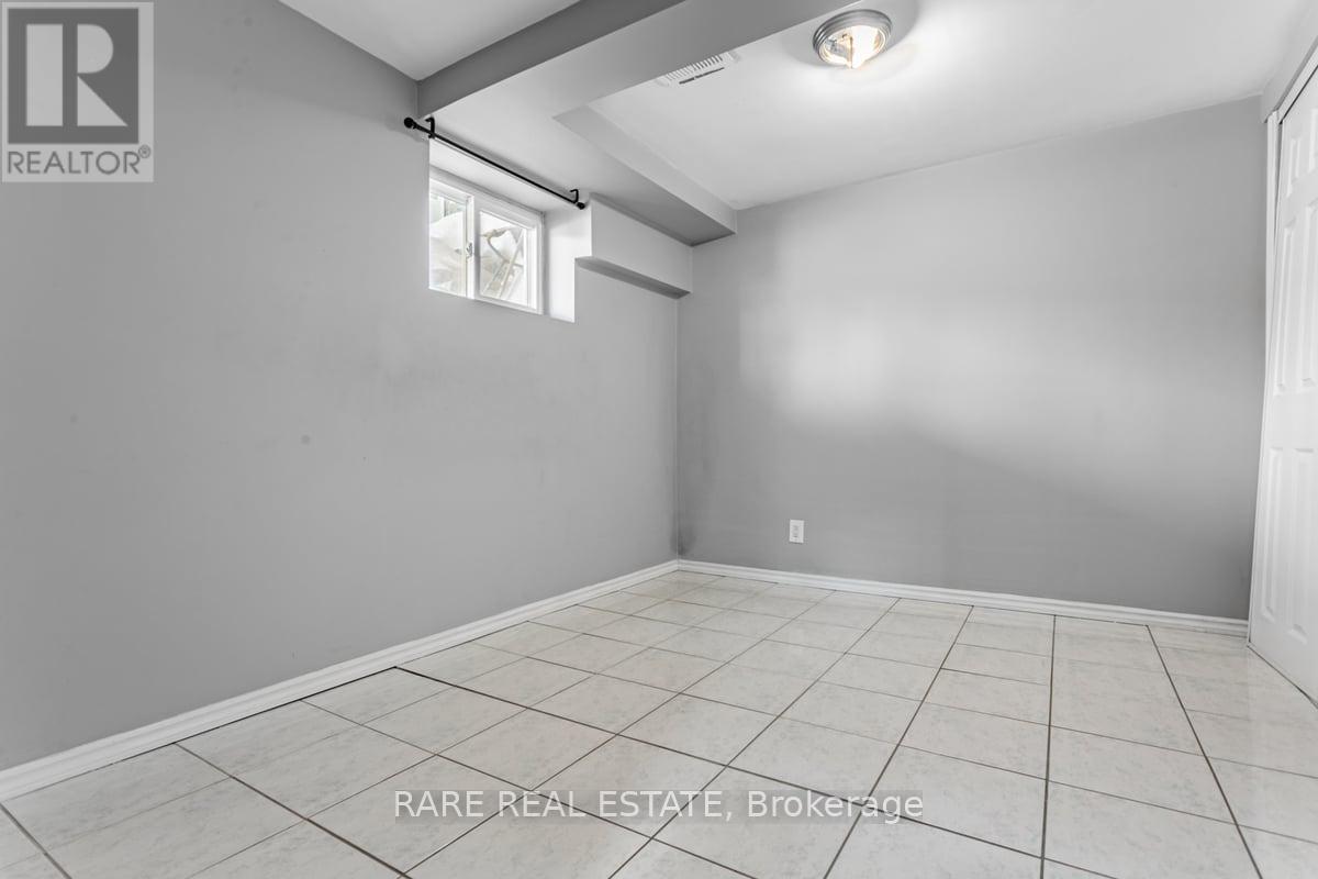 22 Bamford Crescent, Toronto, Ontario M3N 1T8 - Photo 13 - W13455402