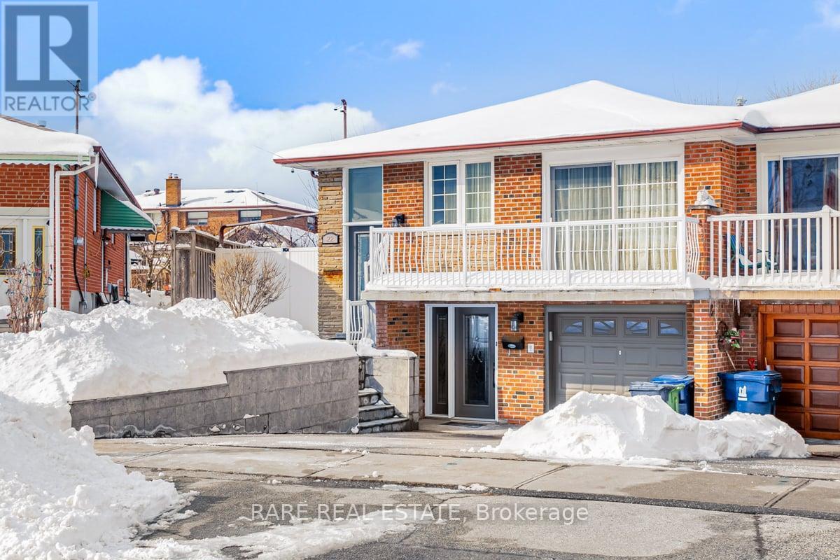 22 Bamford Crescent, Toronto, Ontario M3N 1T8 - Photo 2 - W13455402