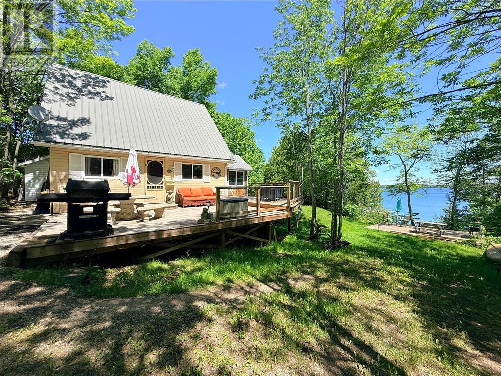 136a Zulich Drive, Kagawong, Ontario  P0P 1J0 - Photo 2 - 2128558