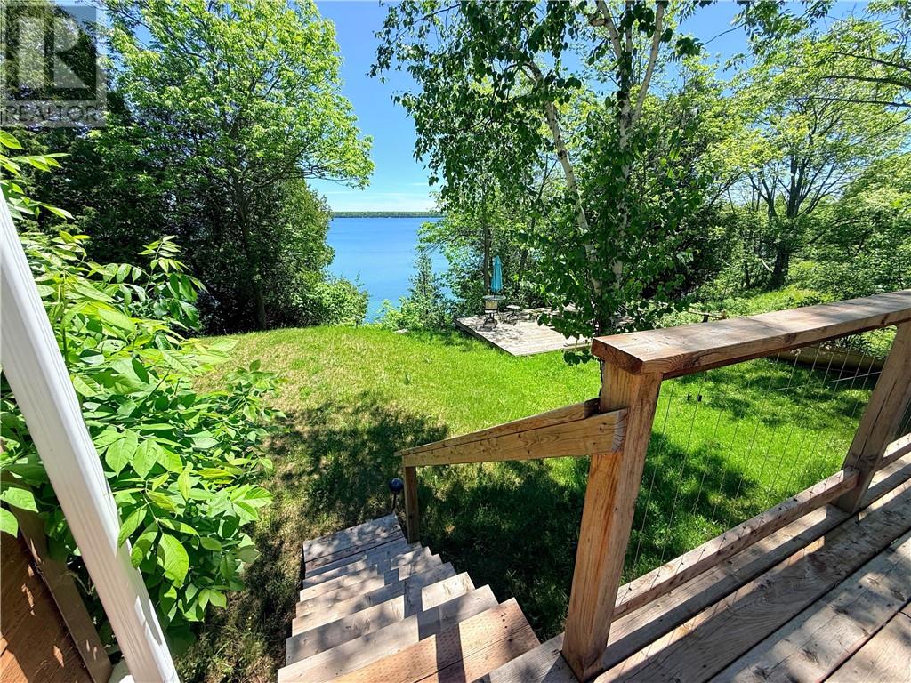 136a Zulich Drive, Kagawong, Ontario  P0P 1J0 - Photo 10 - 2128558