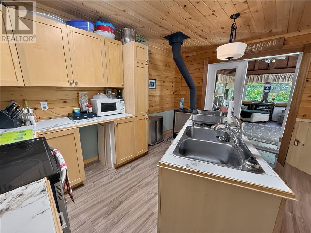 136a Zulich Drive, Kagawong, Ontario  P0P 1J0 - Photo 30 - 2128558