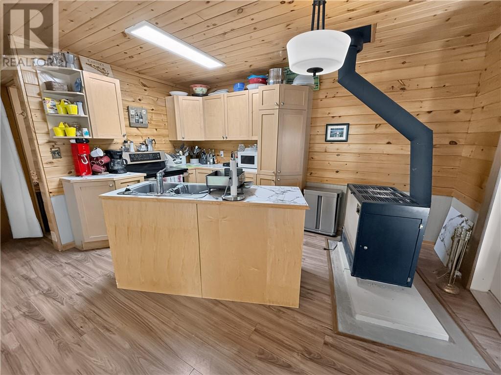 136a Zulich Drive, Kagawong, Ontario  P0P 1J0 - Photo 28 - 2128558