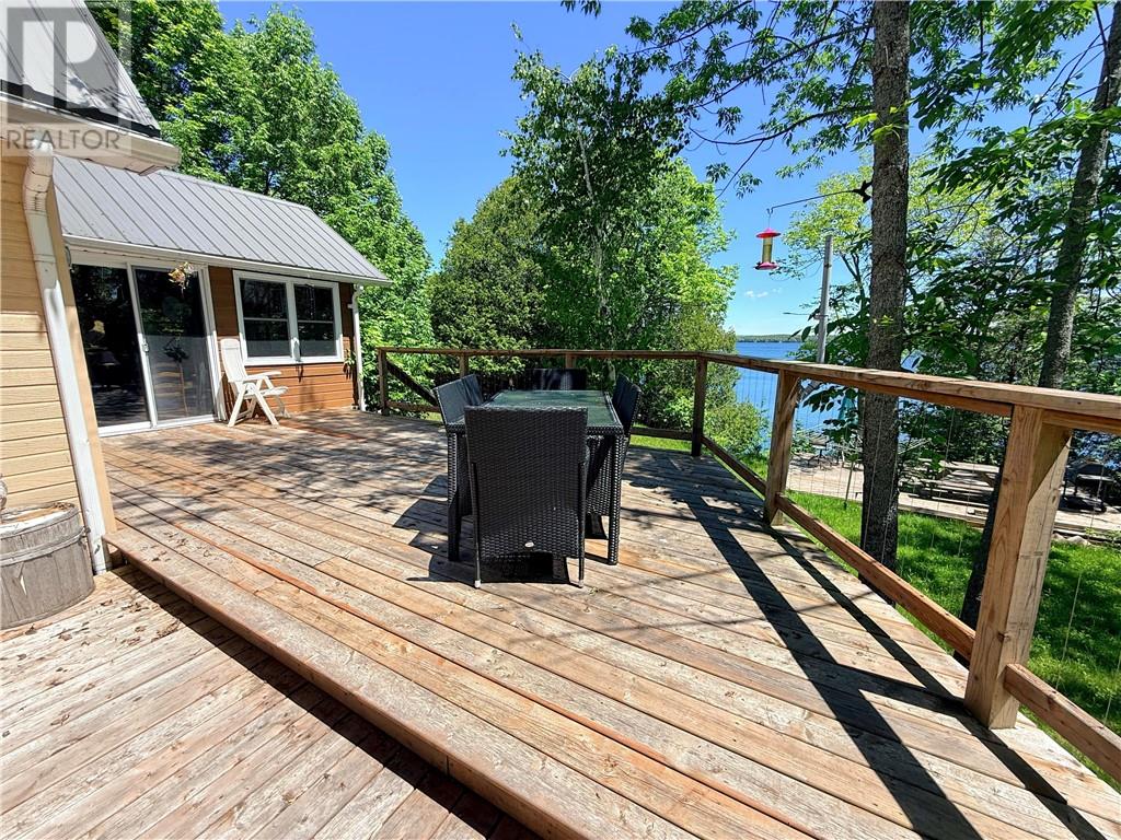 136a Zulich Drive, Kagawong, Ontario  P0P 1J0 - Photo 9 - 2128558