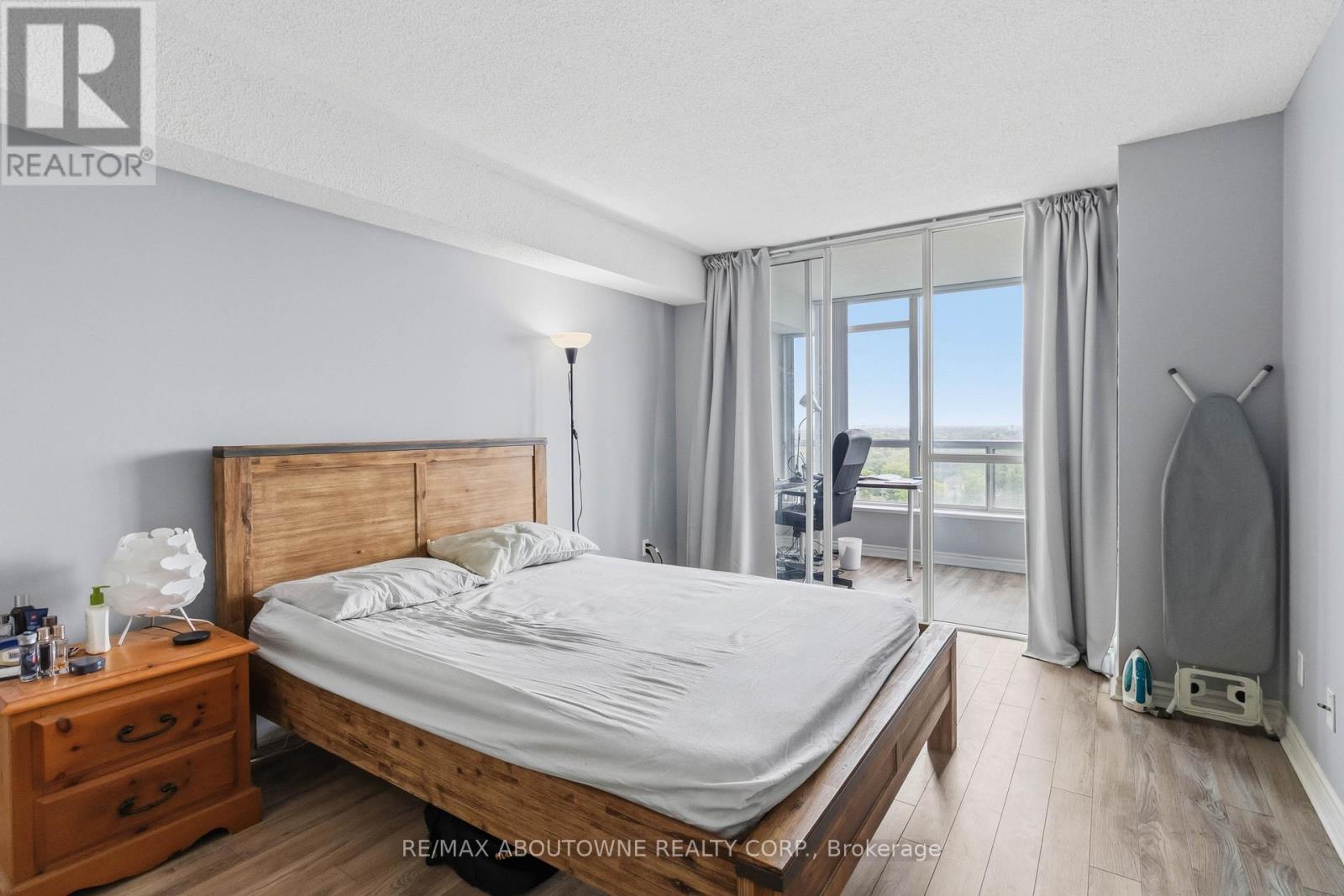 1710 - 1276 Maple Crossing Boulevard, Burlington, Ontario  L7S 2J9 - Photo 13 - W13437916