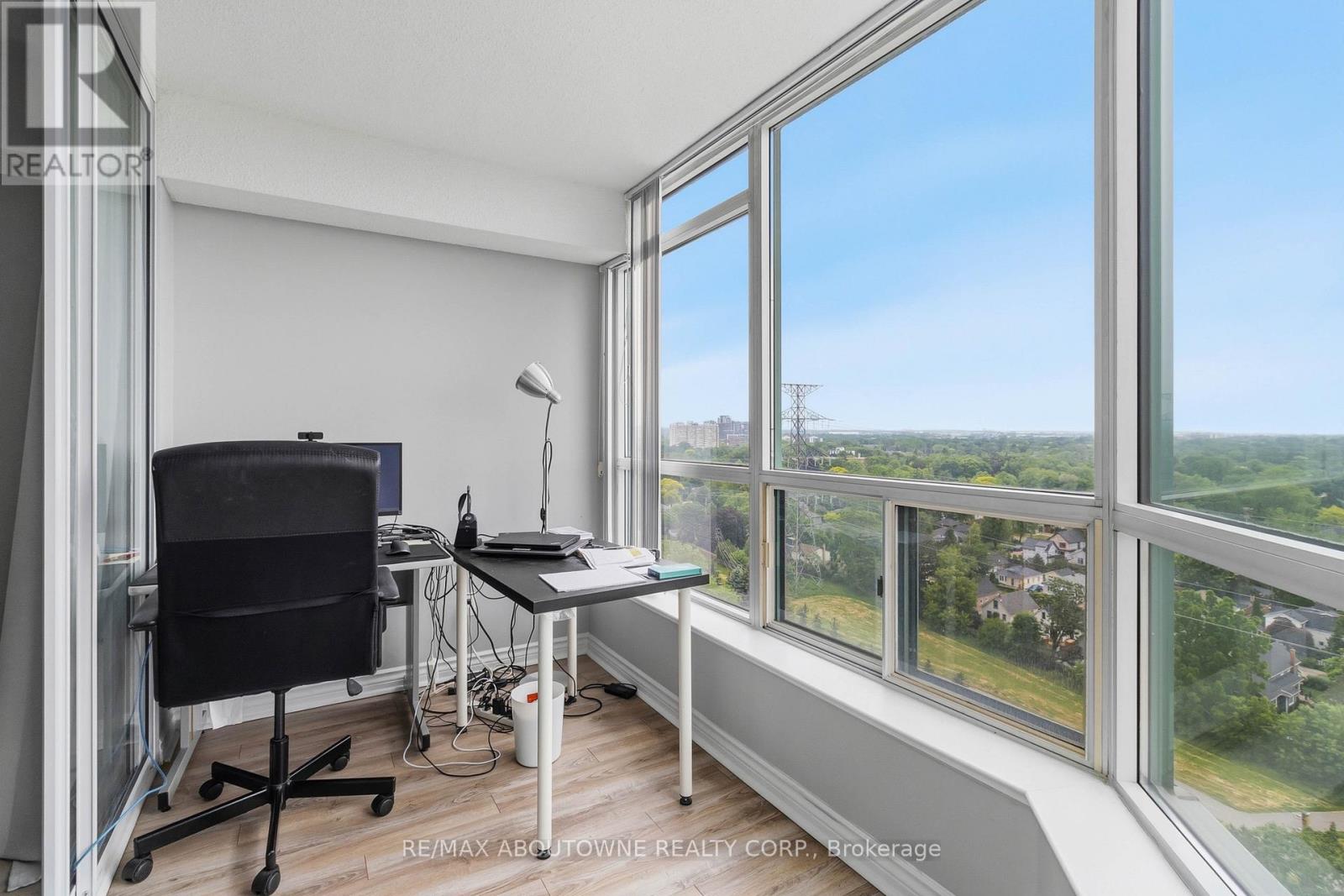 1710 - 1276 Maple Crossing Boulevard, Burlington, Ontario  L7S 2J9 - Photo 19 - W13437916