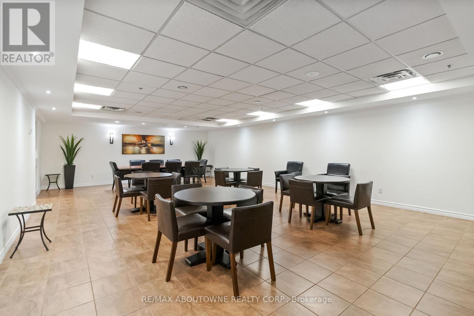 1710 - 1276 Maple Crossing Boulevard, Burlington, Ontario  L7S 2J9 - Photo 24 - W13437916