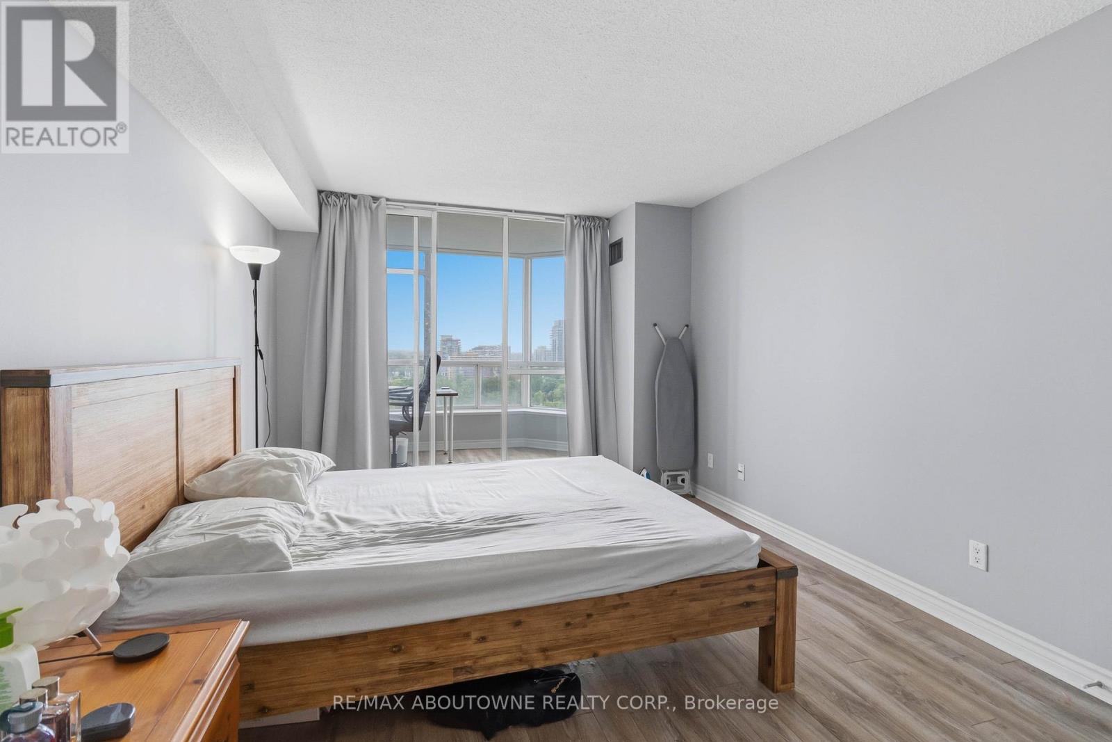 1710 - 1276 Maple Crossing Boulevard, Burlington, Ontario  L7S 2J9 - Photo 14 - W13437916