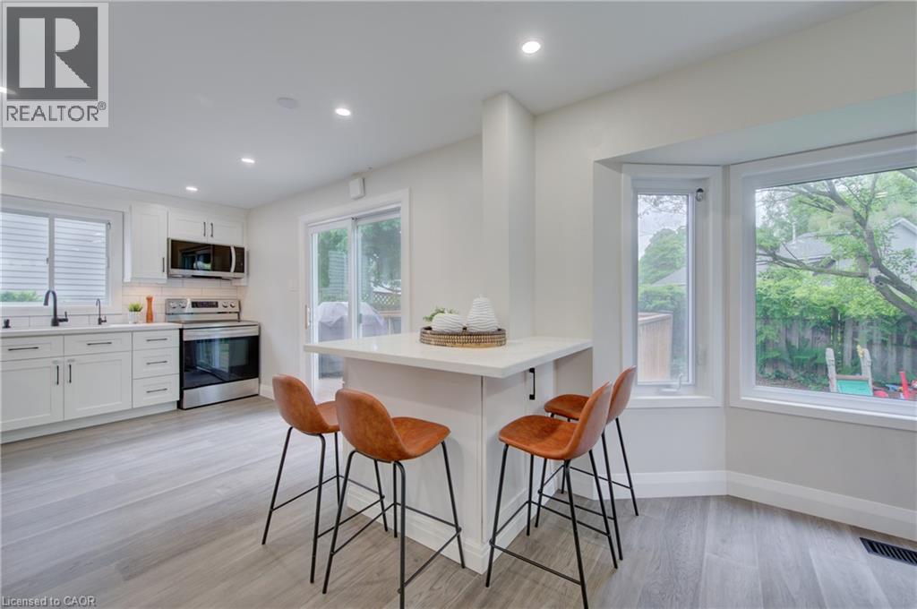 519 Westvale Drive, Waterloo, Ontario  N2T 2B2 - Photo 6 - 40837521