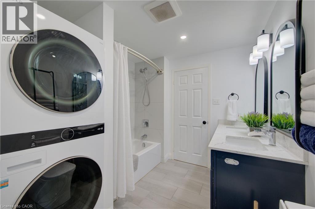 519 Westvale Drive, Waterloo, Ontario  N2T 2B2 - Photo 21 - 40837521