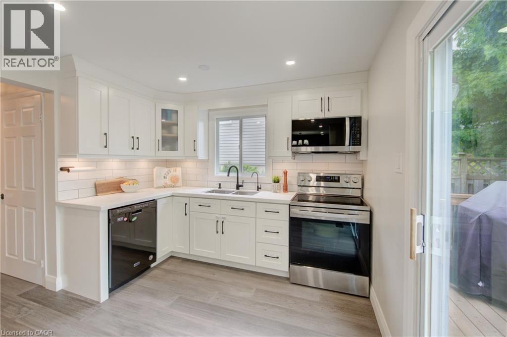519 Westvale Drive, Waterloo, Ontario  N2T 2B2 - Photo 8 - 40837521