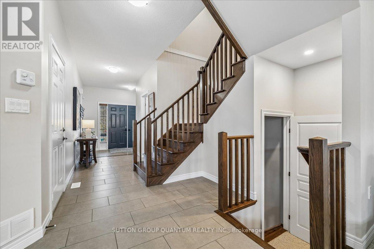 92 Garinger Crescent, Hamilton, Ontario  L0R 1C0 - Photo 17 - X13455162
